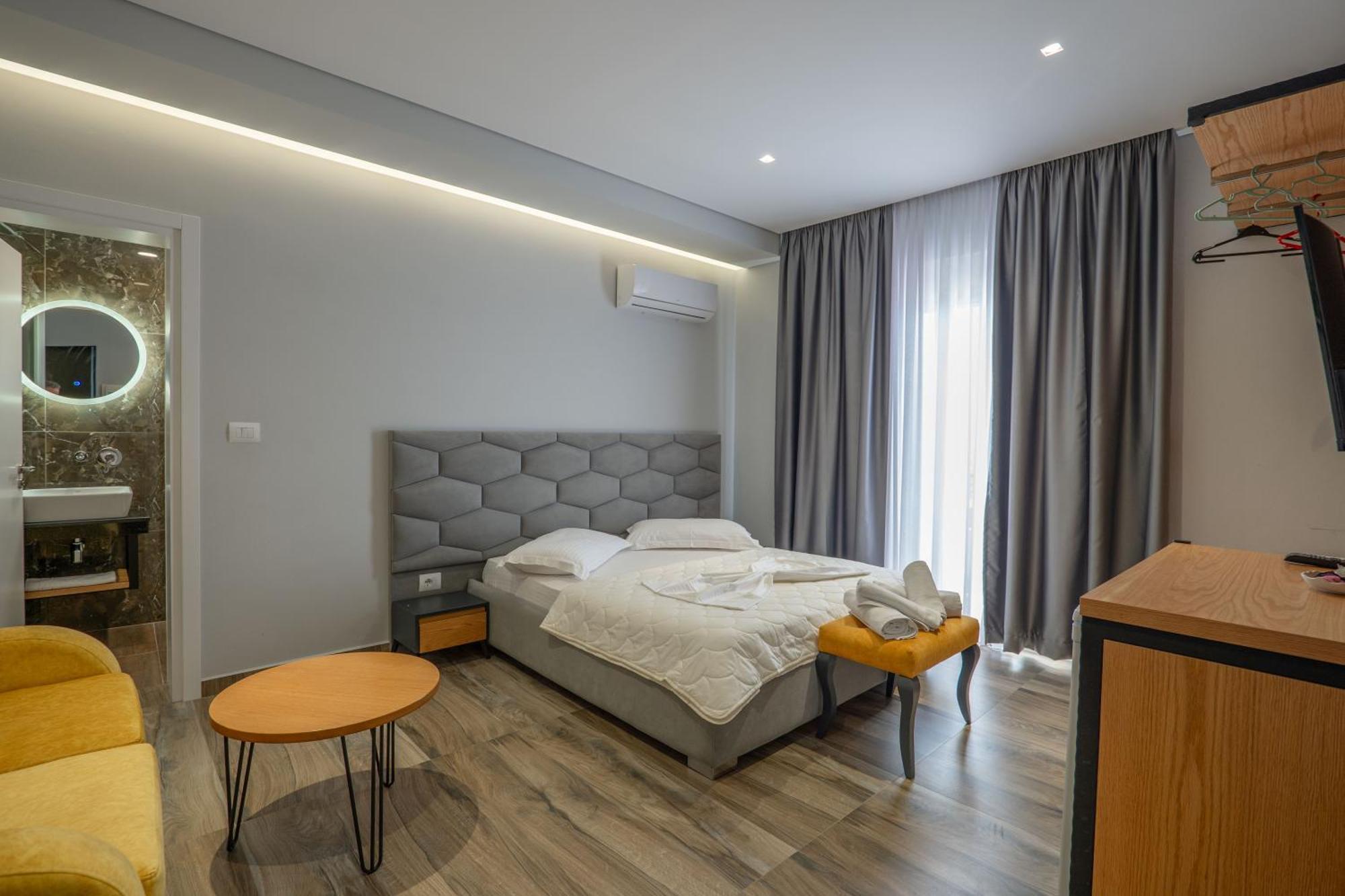 Sunkised Hotel Саранда Экстерьер фото