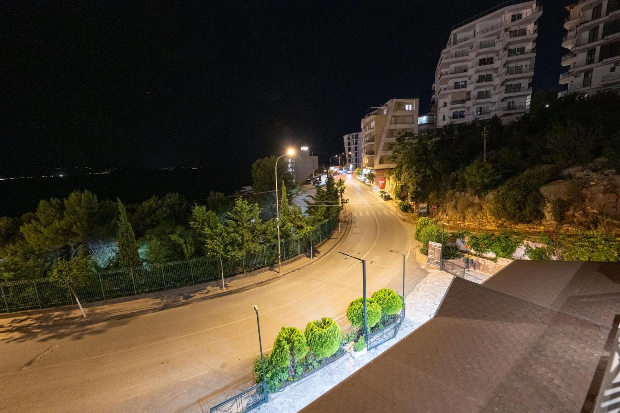 Sunkised Hotel Саранда Экстерьер фото